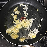 鸡肉培根意大利面的做法图解5