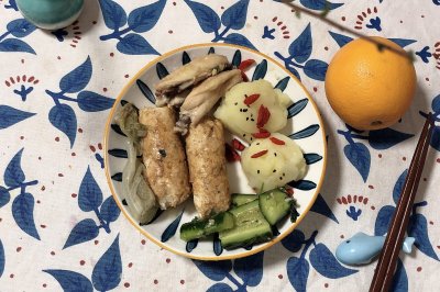 低脂高蛋白#锡纸黑椒鸡胸肉肠 青瓜生菜卷