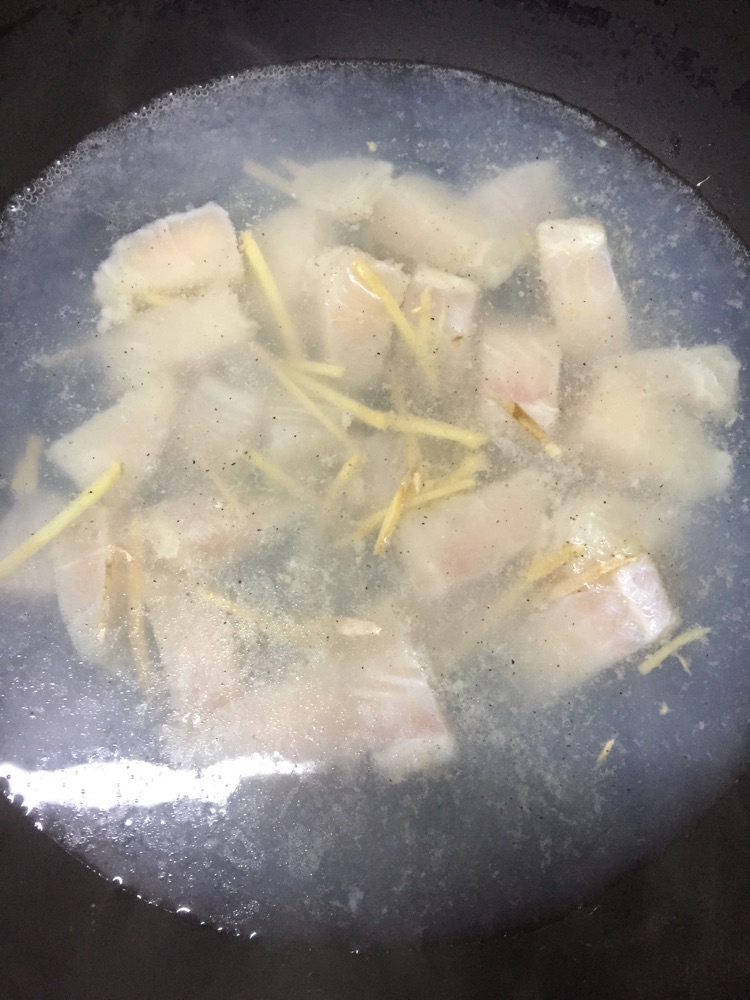 龙利鱼番茄汤的做法图解4