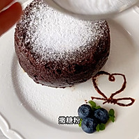 #本周热榜#巧克力熔岩蛋糕的做法图解11