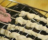 新疆烤鸡肉串的做法图解4
