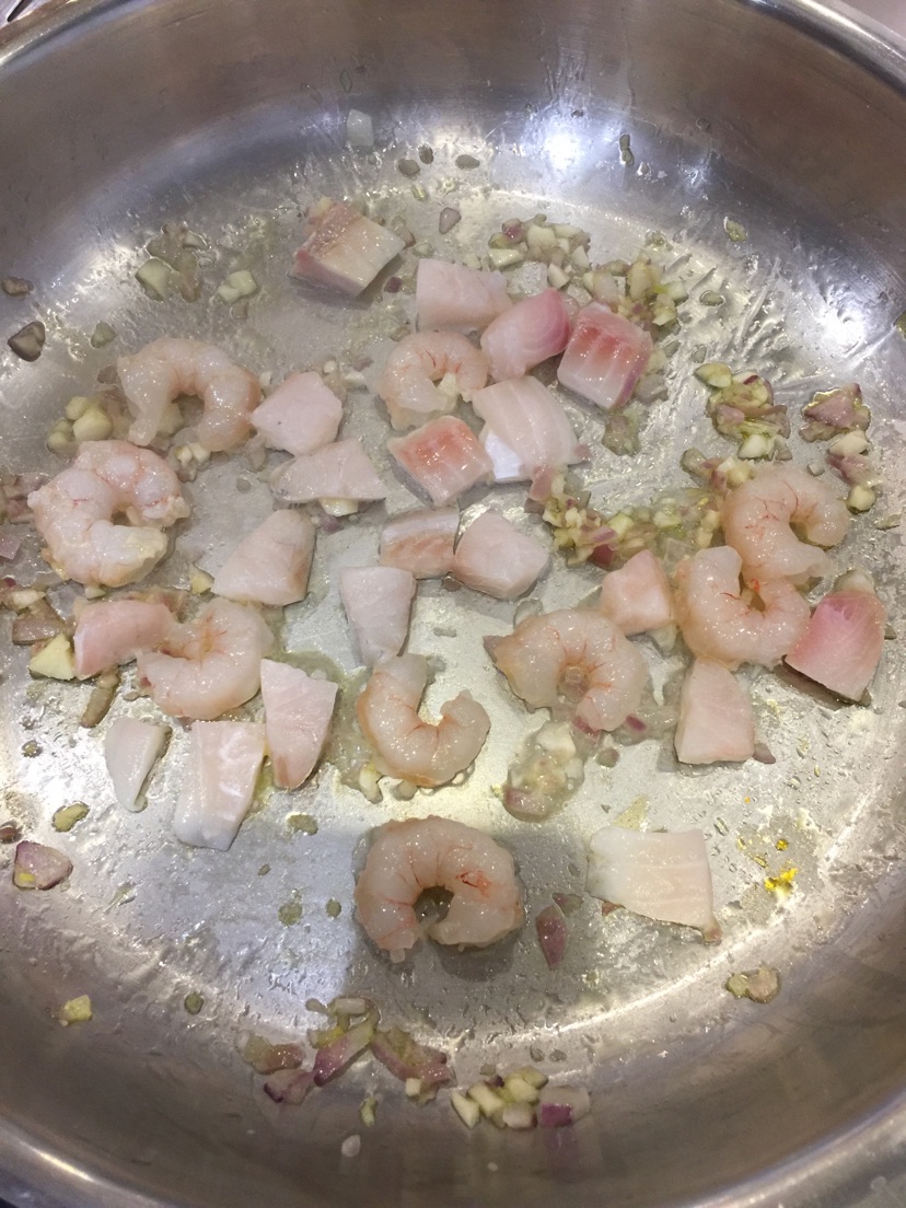 西班牙海鲜饭的做法图解6