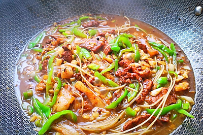 猪肉炖粉条这样做你绝对没吃过