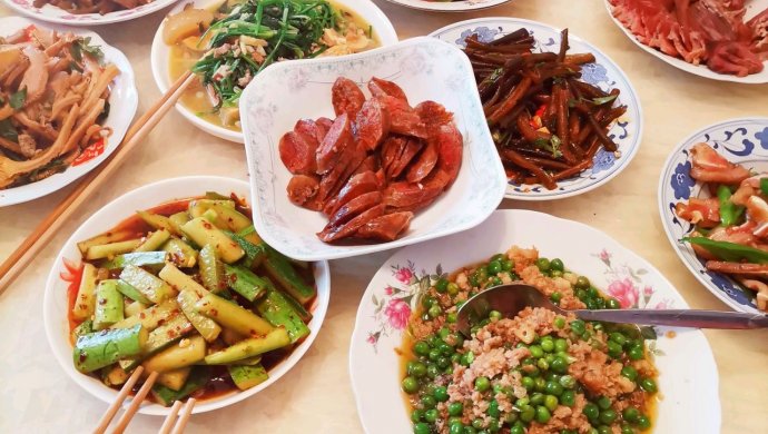 绝对美味— 卤牛肉配骨头汤（补钙）