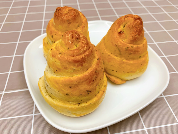 罗勒芝士面包卷的做法