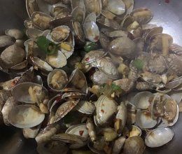 口味花甲的做法
