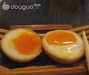 卤鸡蛋-糖心卤蛋