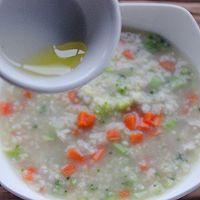宝宝辅食：彩蔬肉沫小米粥的做法图解7