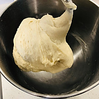 手撕面包～蔓越莓炼乳的做法图解2