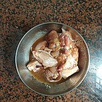 板栗香菇鸡肉焖饭的做法图解3