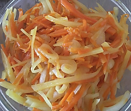素三丝-土豆洋葱胡萝卜丝的做法