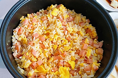 超香火腿蛋炒饭