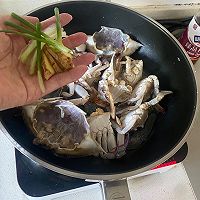 #少盐饮食 轻松生活#香葱梭子蟹的做法图解3