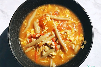 番茄菌菇蛋汤莜面鱼鱼