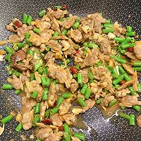 #吃出健康，解决假胖#豇豆炒花甲肉的做法图解14