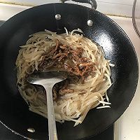 萝卜牛肉丝的做法图解4