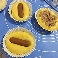 肉松火腿肠沙拉包的做法图解6