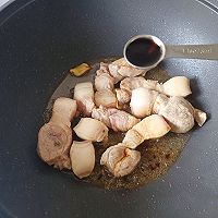 土豆烧肉的做法图解2