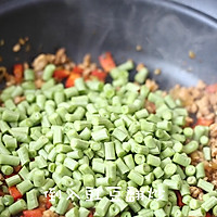 雪菜肉末豇豆的做法图解8