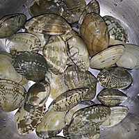 蛤蜊芸豆鸡蛋卤面的做法图解2