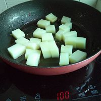 大喜大牛肉粉试用----辣炒米豆腐的做法图解4