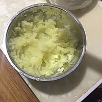 炸土豆条的做法图解2