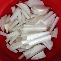 海参萝卜条汤的做法图解2