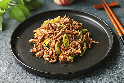 酱爆牛肉丝