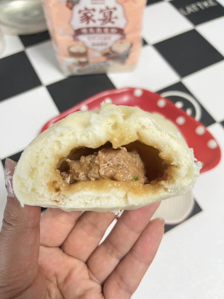 一次发酵的喧软大肉包的做法