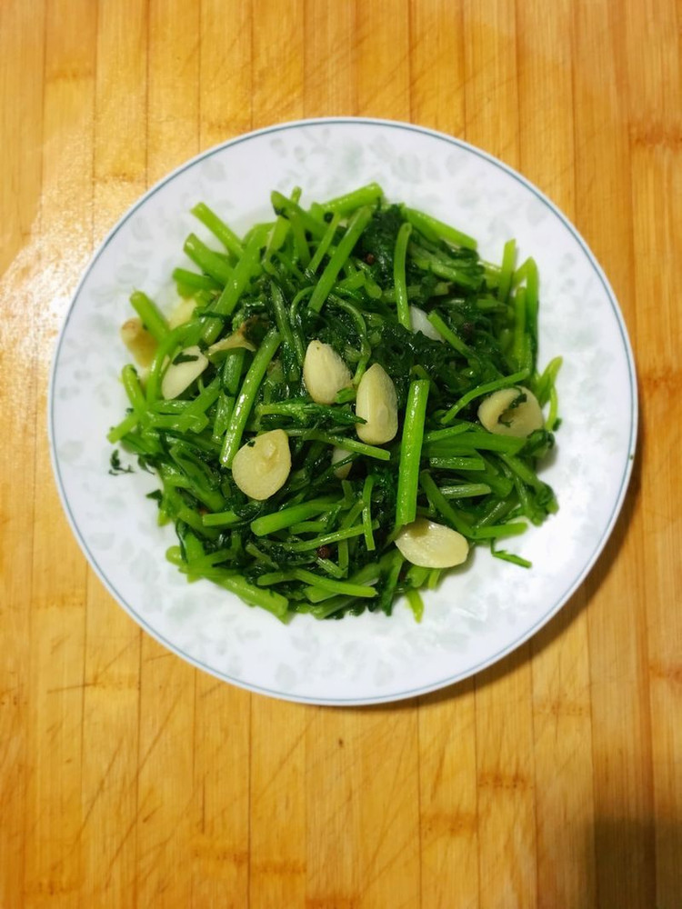 清炒茼蒿的做法