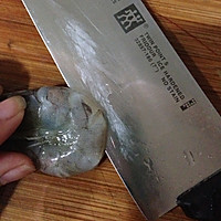 五香口味虾的做法图解1