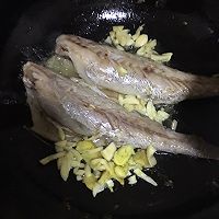 #下饭红烧菜#红烧黄花鱼的做法图解4