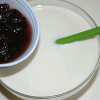 蔓越莓牛奶冰棍#莓汁莓味#的做法图解4