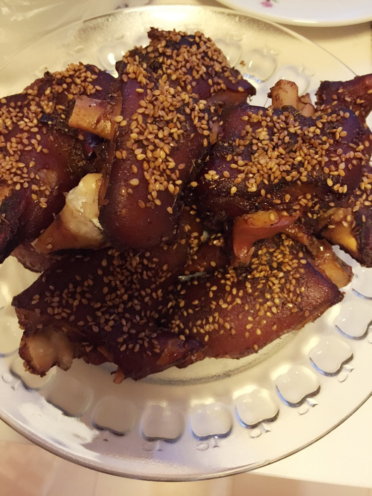 香酥猪蹄的做法