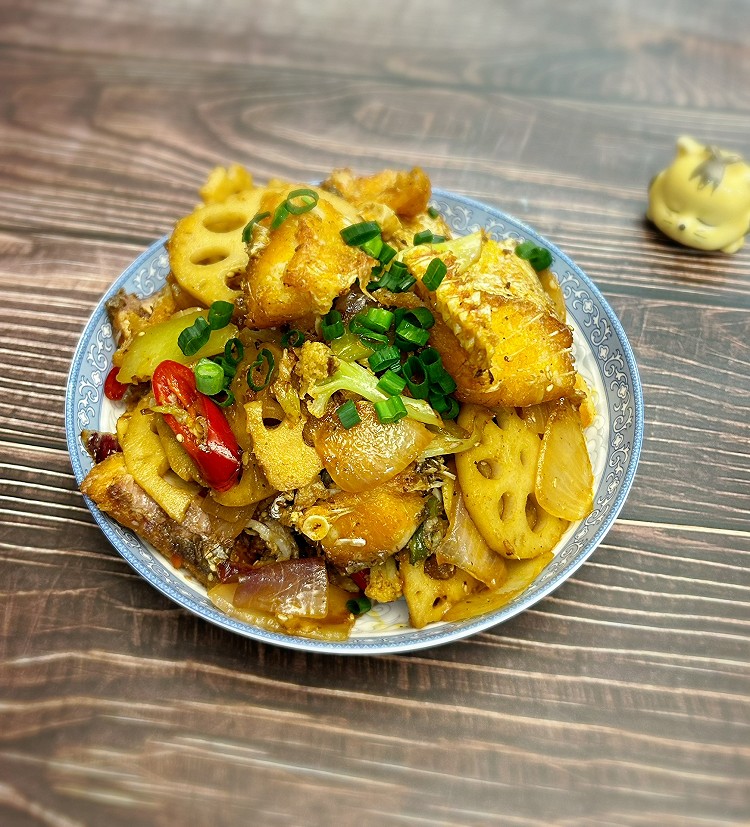 不一样的干锅鱼块的做法