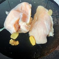 减脂小零嘴·鸡胸肉丝的做法图解1