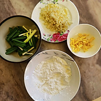 葱香螃蟹的做法图解1