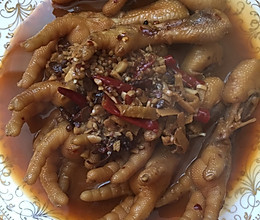 酱香鸡爪的做法