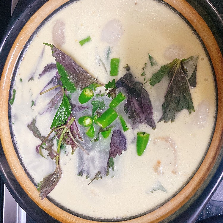 黄骨鱼炖汤的做法