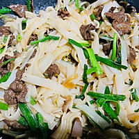 #夏日餐桌降温企划#干炒牛河的做法图解11