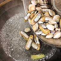 蒜香葱油浇蛤蜊海蛏的做法图解3