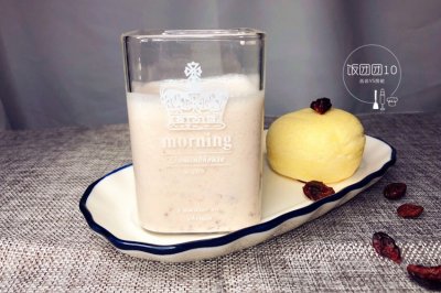 蔓越莓乳酸菌奶昔～粉嫩嫩的好看又好喝