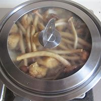 茶树菇豆腐泡五花肉的做法图解8