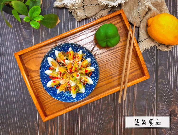 夏日凉拌菜—蒜末鸡蛋的做法