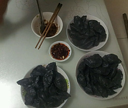 墨鱼饺子的做法