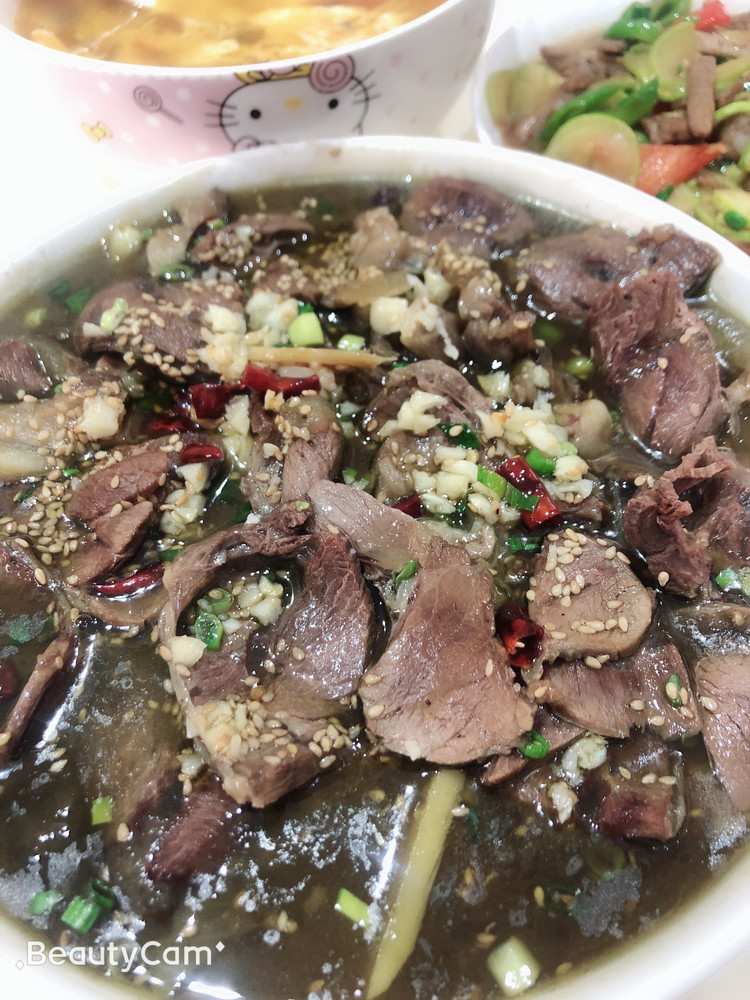 酸菜牛肉的做法