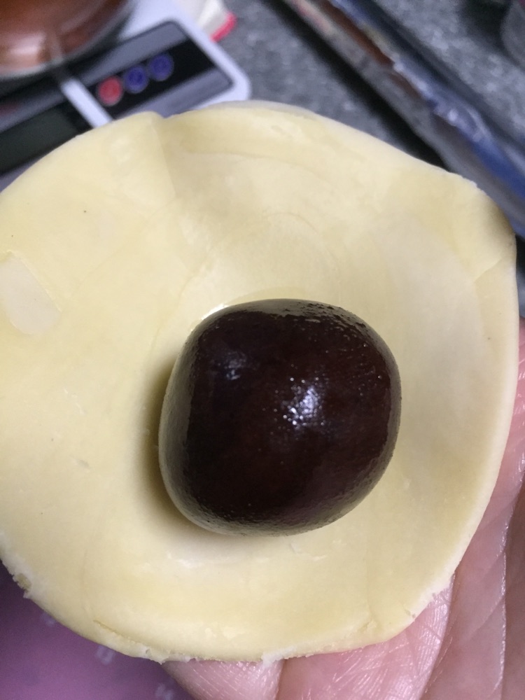 蛋黄酥的做法图解25