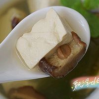 海带豆腐汤口感鲜美，低脂不长胖的做法图解1