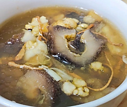 海参芡实汤