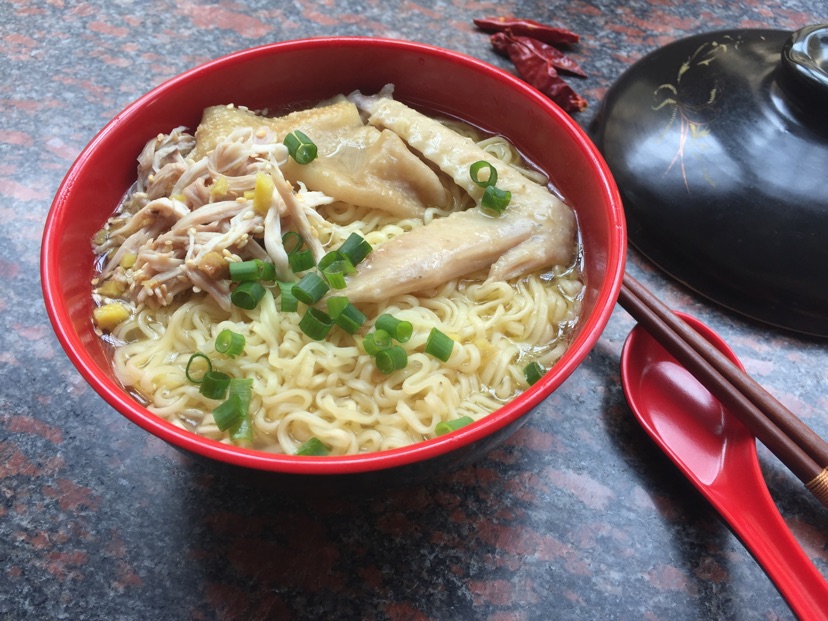 南姜手撕鸡面汤